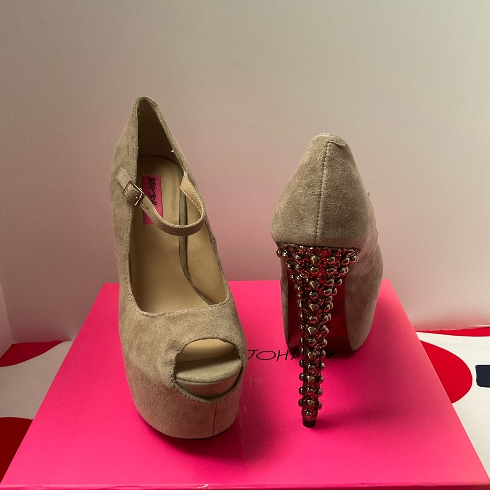 Betsey Johnson Tan Glitter and Studded Heels with Mary Jane Strap